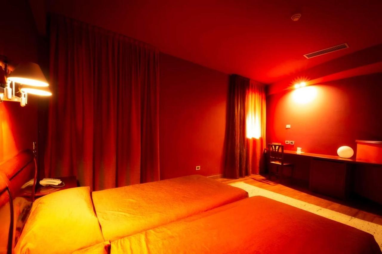 Hotel Due Platani Cornedo Vicentino Exterior photo